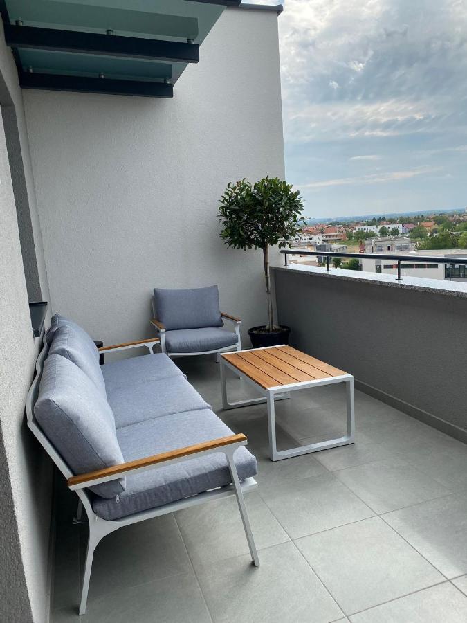 Arena Zg Apartma